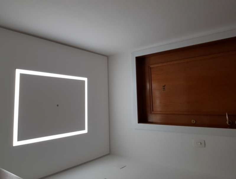 Empresa Que Faz Iluminação para Apartamento Pequeno Cidade Jardim - Iluminação para Sala de Apartamento Pequeno Litoral Norte de SP