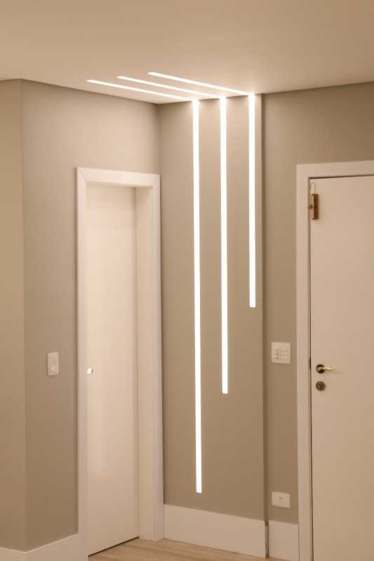 Empresa Que Faz Iluminação para Corredores de Apartamento Panamby - Iluminação para Sala de Apartamento Pequeno Litoral Norte de SP