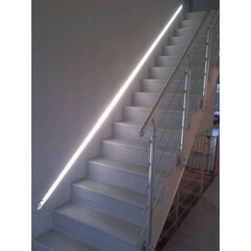 Iluminação de Escada com Led Jardim Everest - Iluminação Led Linear