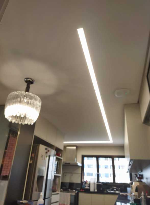 Iluminação para Corredor Externo Instalação Biritiba Mirim - Iluminação de Cozinha Corredor